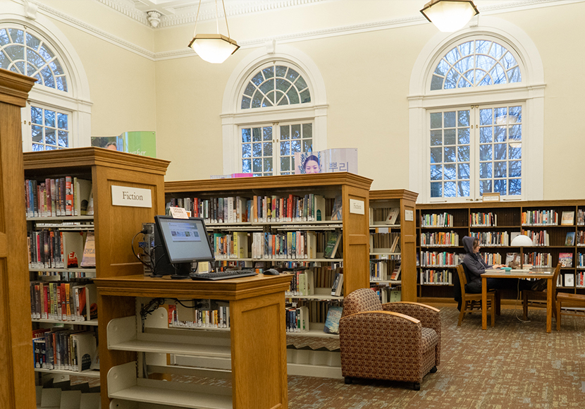 Exterior view at the Columbia Branch